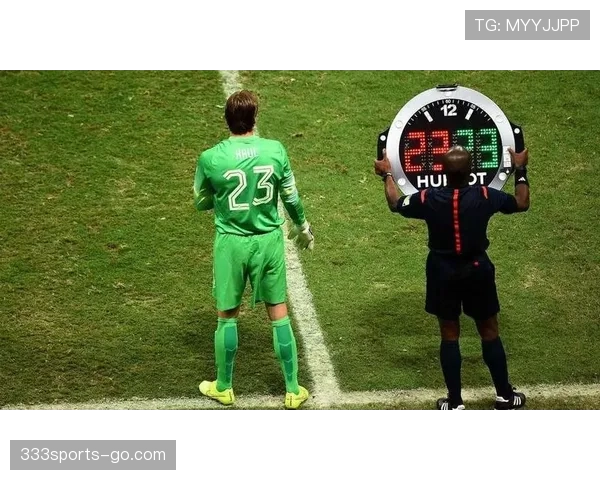 劳塔罗生涯进阶：二前锋到全能中锋的转型解析